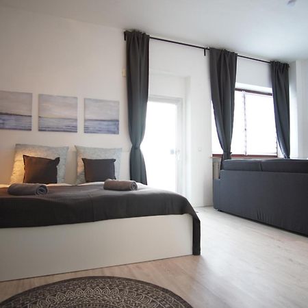 Lenastay I Nostalgieapartment I Innenstadt Kaiserslautern Extérieur photo