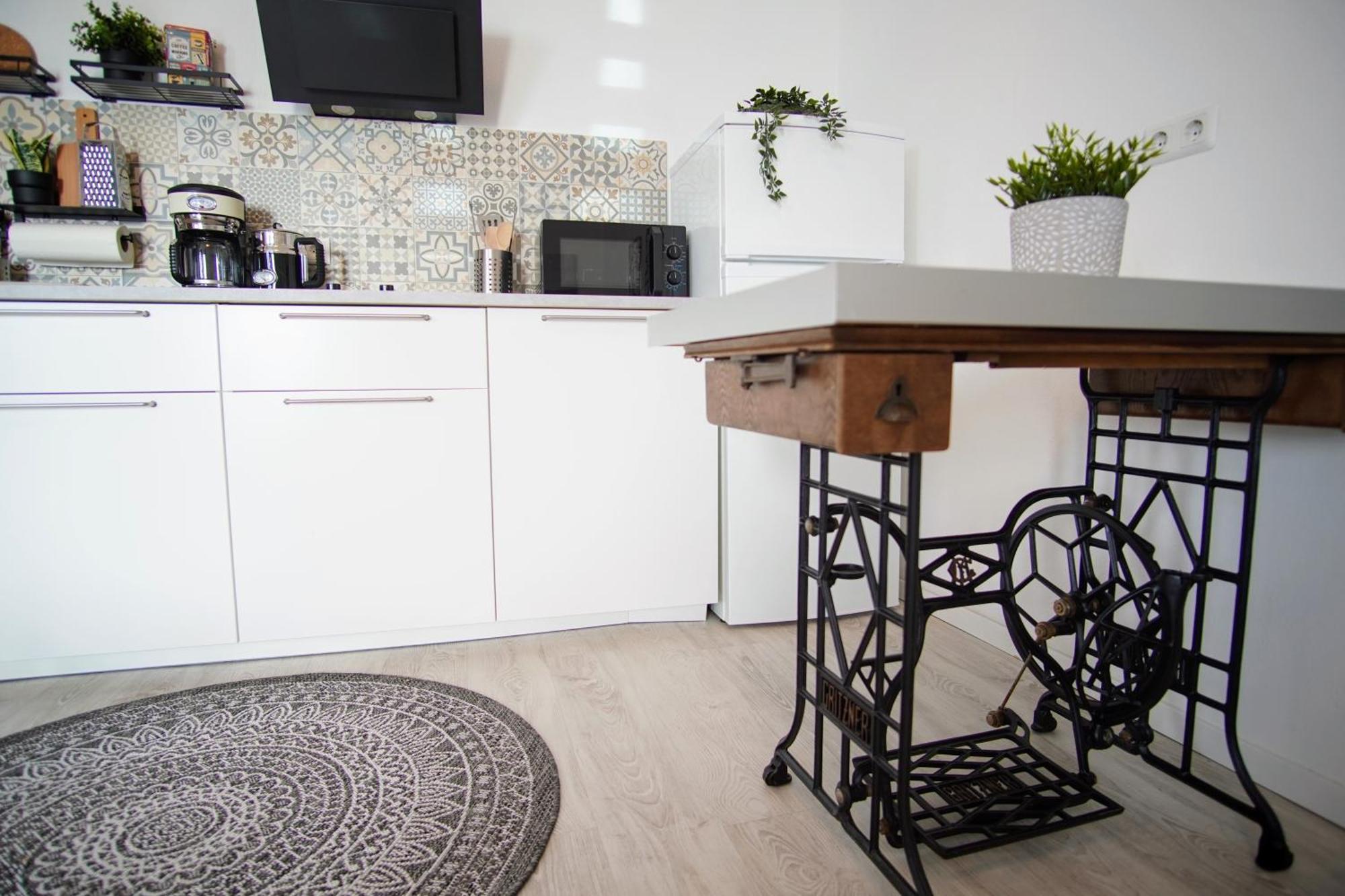Lenastay I Nostalgieapartment I Innenstadt Kaiserslautern Extérieur photo